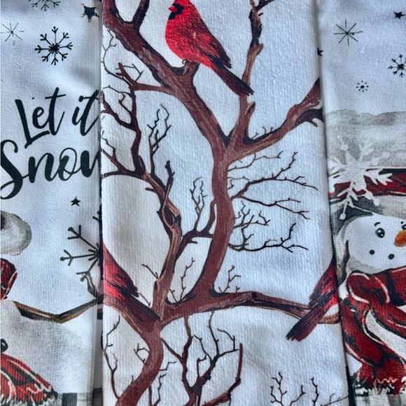 3 Festive Christmas Holiday Snowman and Cardinal Towels - Picture 3 of 5
